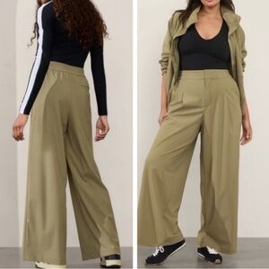 Athleta Green Wrinkle Resistant Pinnacle Trouser Pleated Wide Leg Sport Pants 16